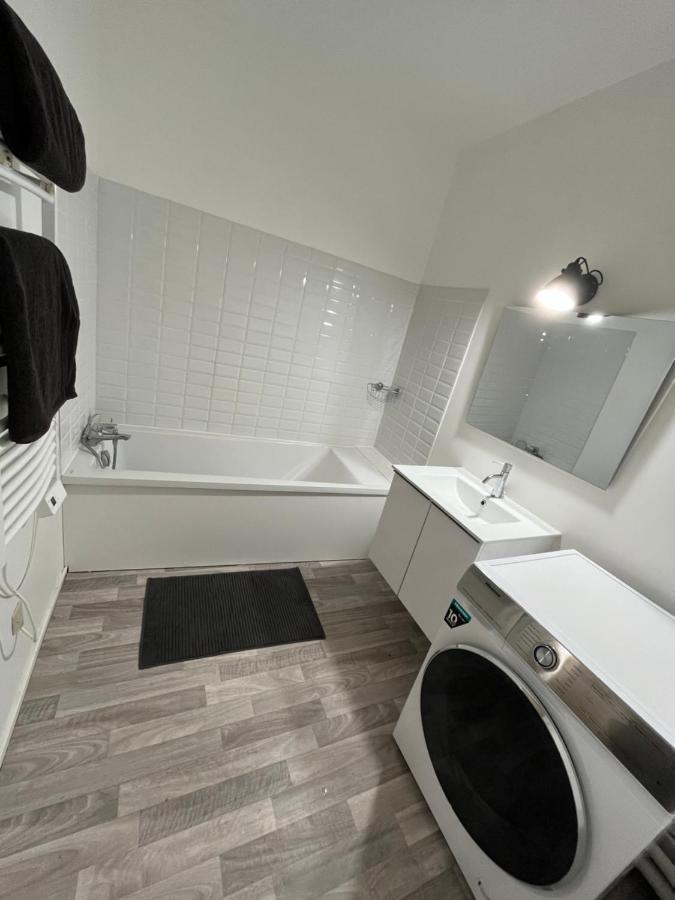 New&Cosy - Near Disney/Paris - 100M Rer A لونْي المظهر الخارجي الصورة